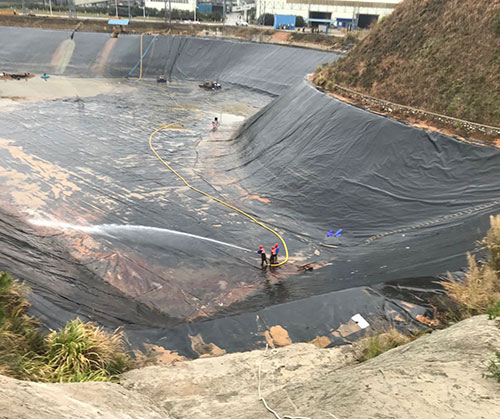 当阳废水池清理