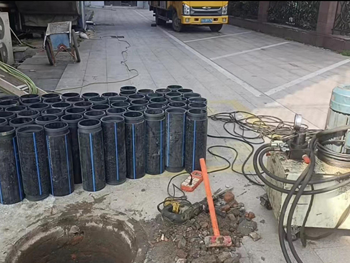 当阳PE置换管厂家 DN315置换管 非开挖管短管置换